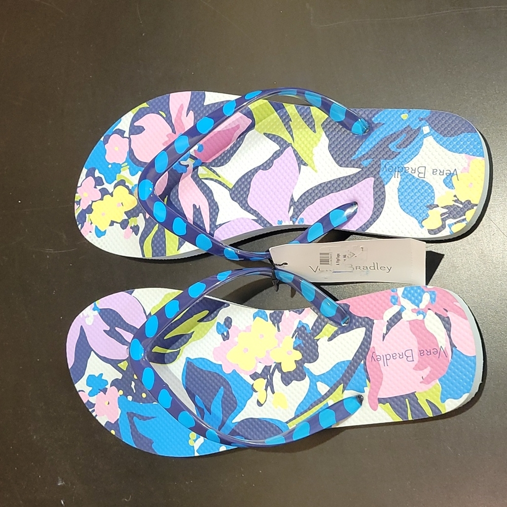 Vera Bradley flip flops size 8